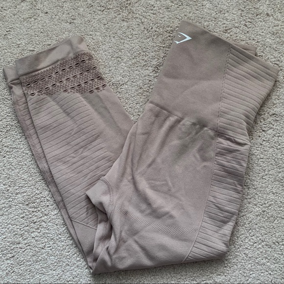 *SOLD* Gymshark Energy Seamless Cropped Leggings - Picture 5 of 5